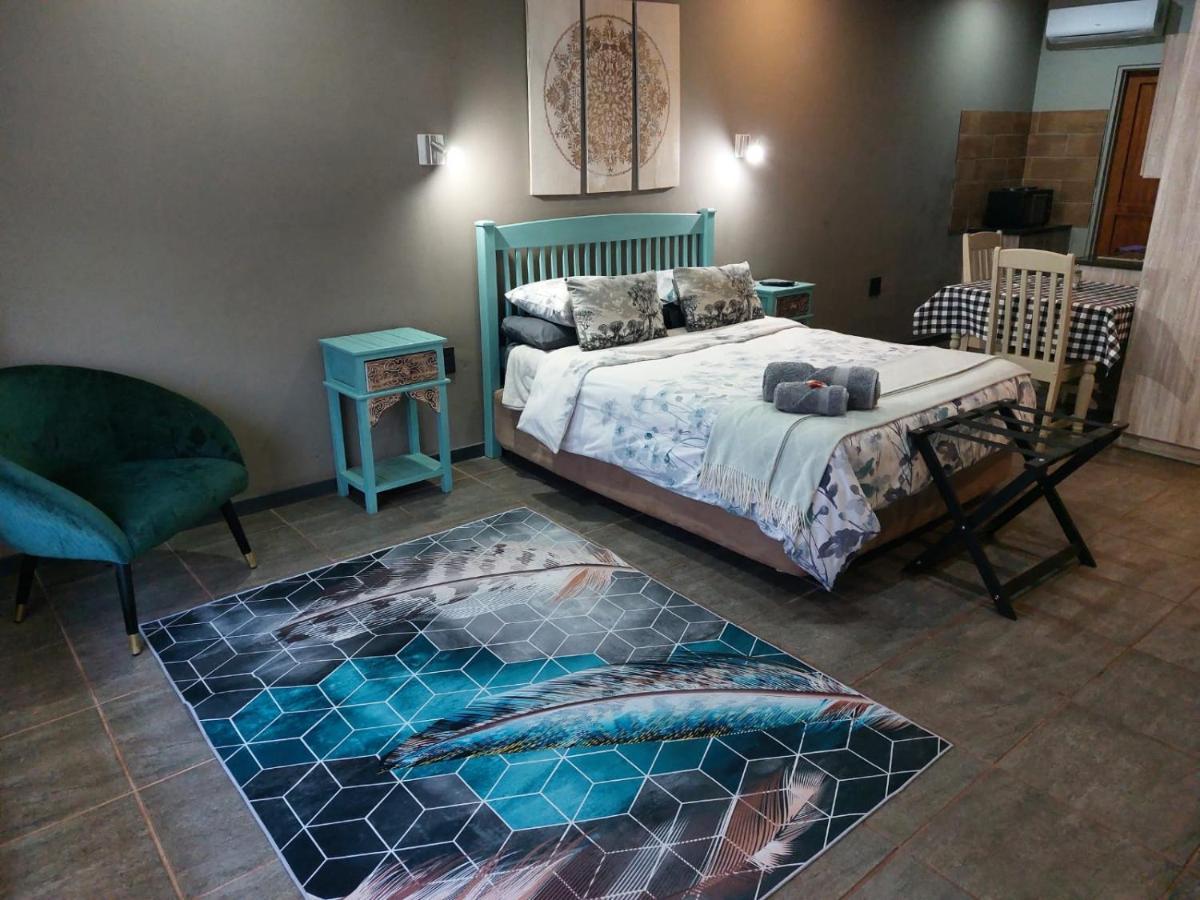 Wisteria Lane Guesthouse Postmasburg Dış mekan fotoğraf