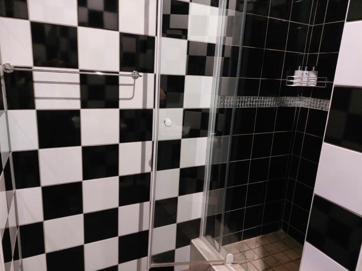 Wisteria Lane Guesthouse Postmasburg Dış mekan fotoğraf