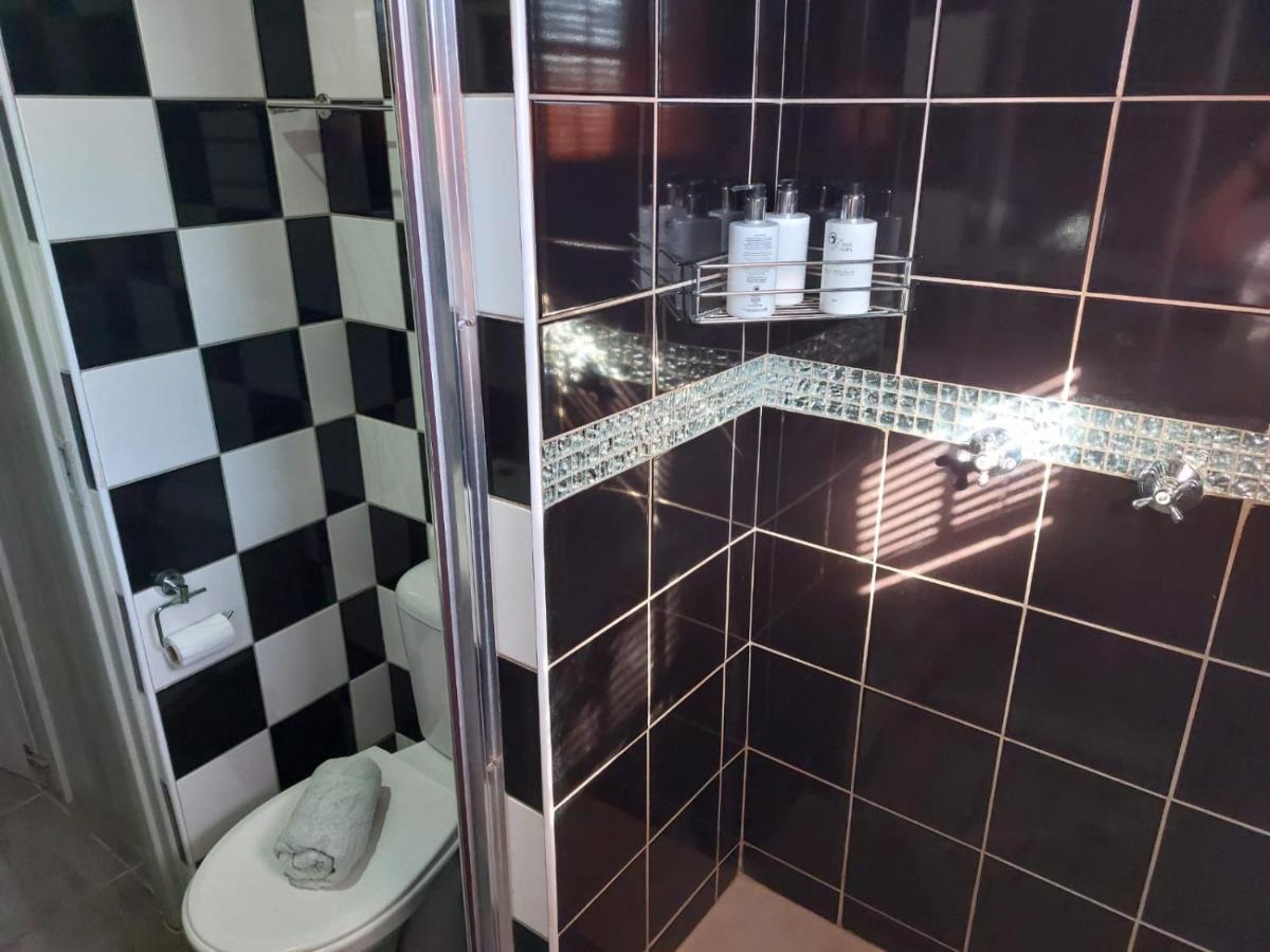 Wisteria Lane Guesthouse Postmasburg Dış mekan fotoğraf