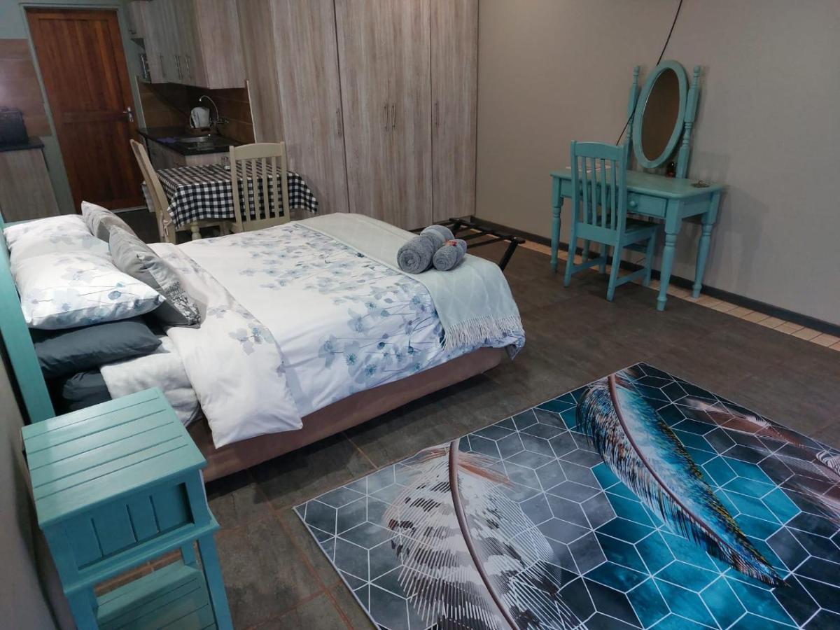 Wisteria Lane Guesthouse Postmasburg Dış mekan fotoğraf
