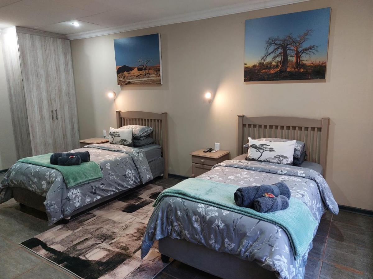 Wisteria Lane Guesthouse Postmasburg Dış mekan fotoğraf