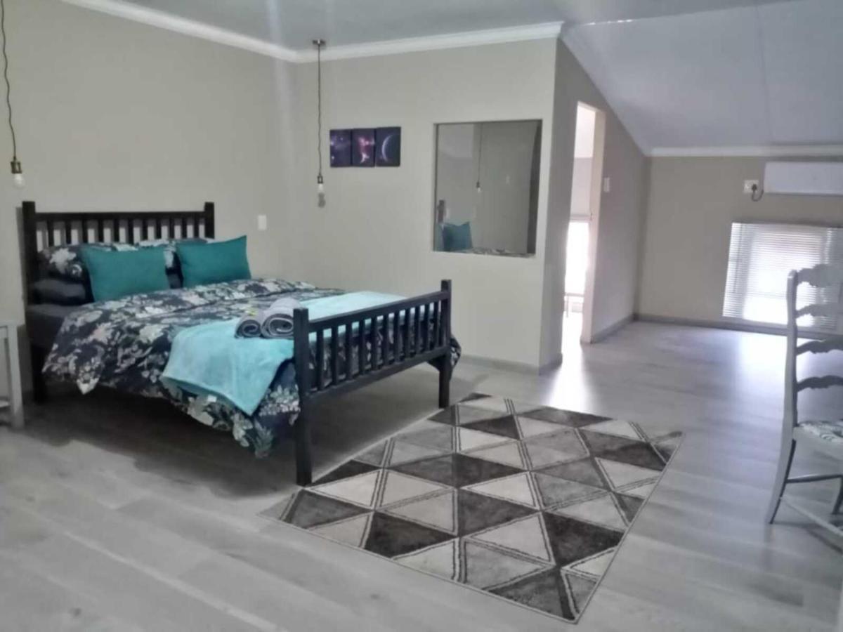 Wisteria Lane Guesthouse Postmasburg Dış mekan fotoğraf