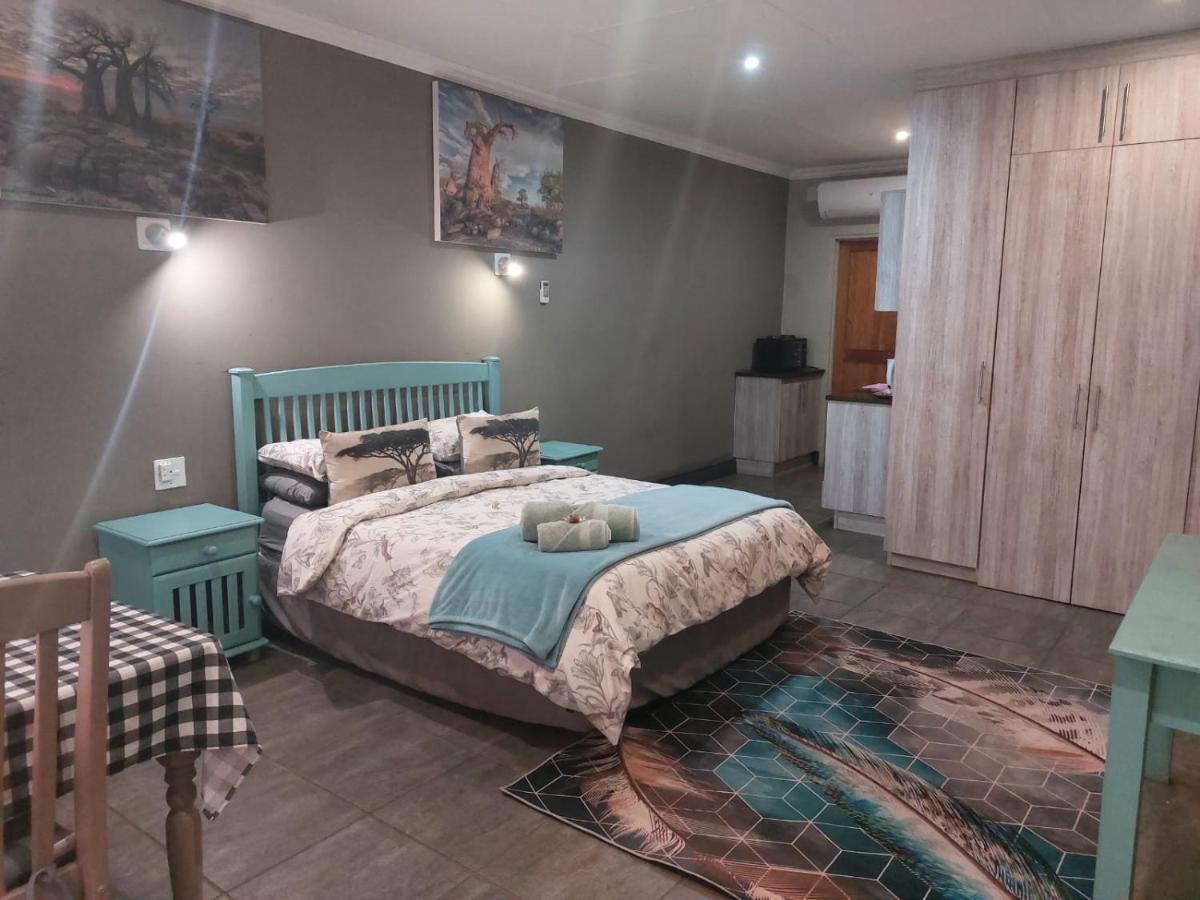 Wisteria Lane Guesthouse Postmasburg Dış mekan fotoğraf