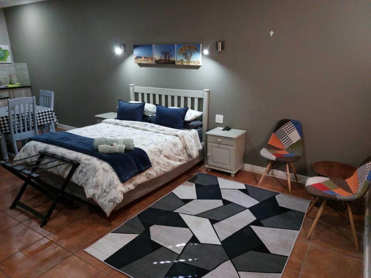 Wisteria Lane Guesthouse Postmasburg Dış mekan fotoğraf